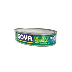 Sardinas en aceite vegetal Goya (425 g / 15 oz)